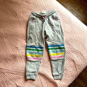 MiniBoden jogger sweatpants with rainbow knee 5Y 110cm